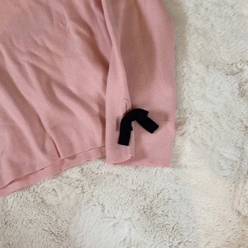 Sweater - Picture 4 of 7